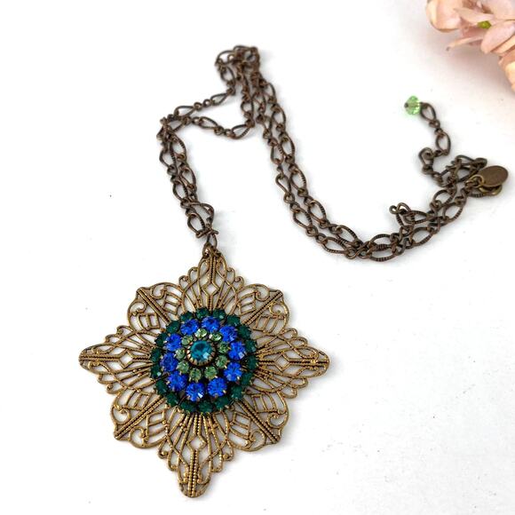 VTG Liz Palacios Filigree Floral Pendant Necklace Blue Green Swarovski Crystals - Picture 2 of 5
